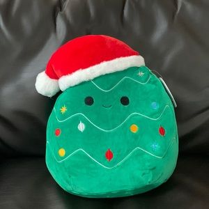 Squishmallow Christmas tree Carol.